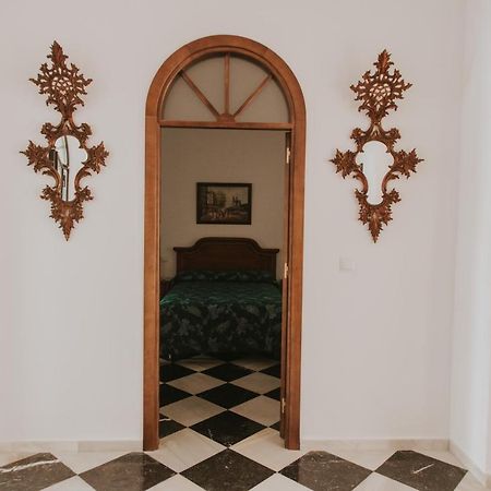 Вилла Casa Leal Ла-Пуэбла-де-лос-Инфантес Экстерьер фото